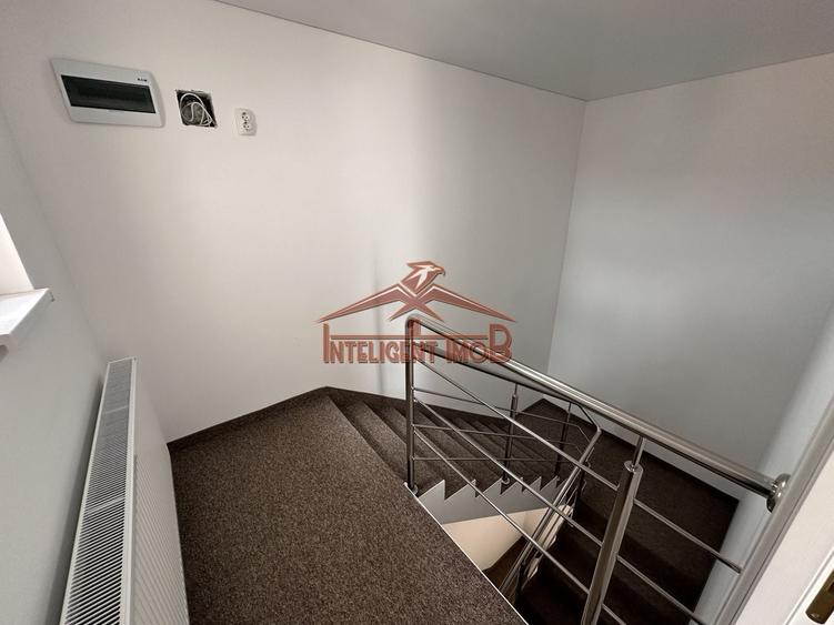 Duplex cu 4 camere cu Canalizare în Șelimbăr
