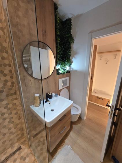 Apartament cu 2 camere decomandat în Tineretului