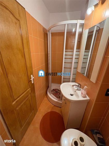 Apartament cu 4 camere în Central