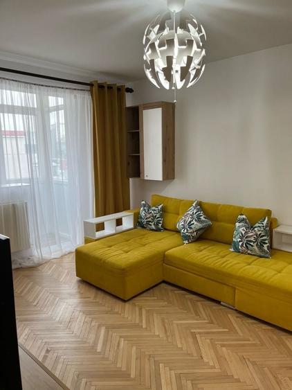 Inchiriez apartament 2 camere zona Perla Dorobanti - 2