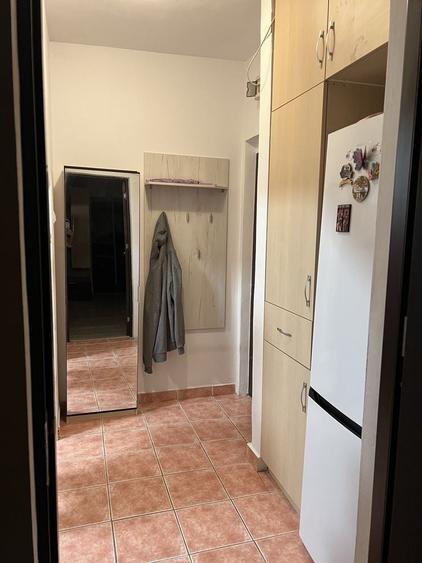Apartament cu 2 camere decomandat în Decebal