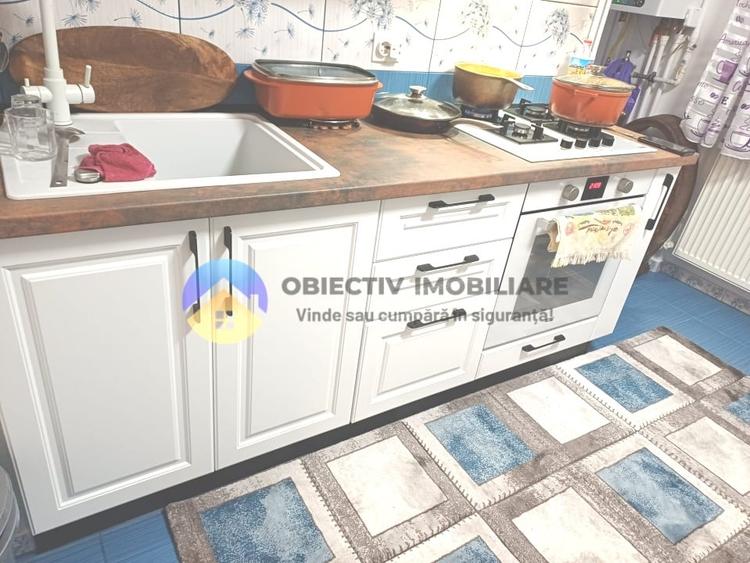 Apartament cu 4 camere decomandat, mobilat în Dărmănești