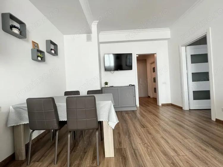 Apartament cu 2 camere decomandat în Romană