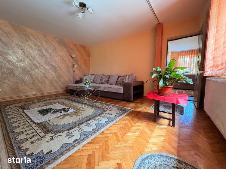 Casă cu 3 camere cu Teren 528 Mp în Central