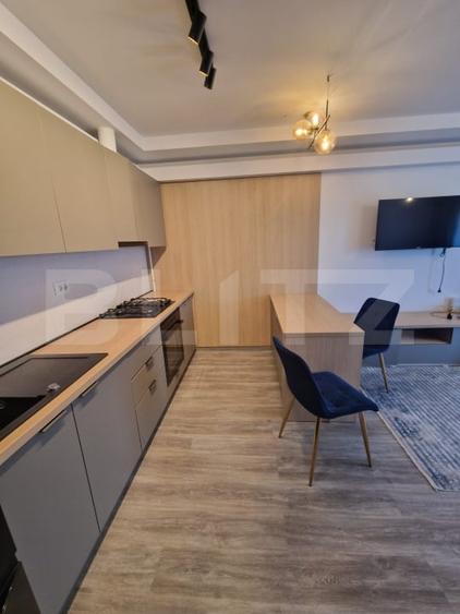 Apartament cu 2 camere decomandat, mobilat în Central