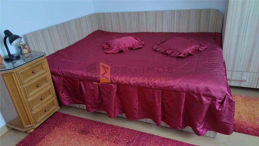 Apartament cu 3 camere decomandat, mobilat în Unirii Sud