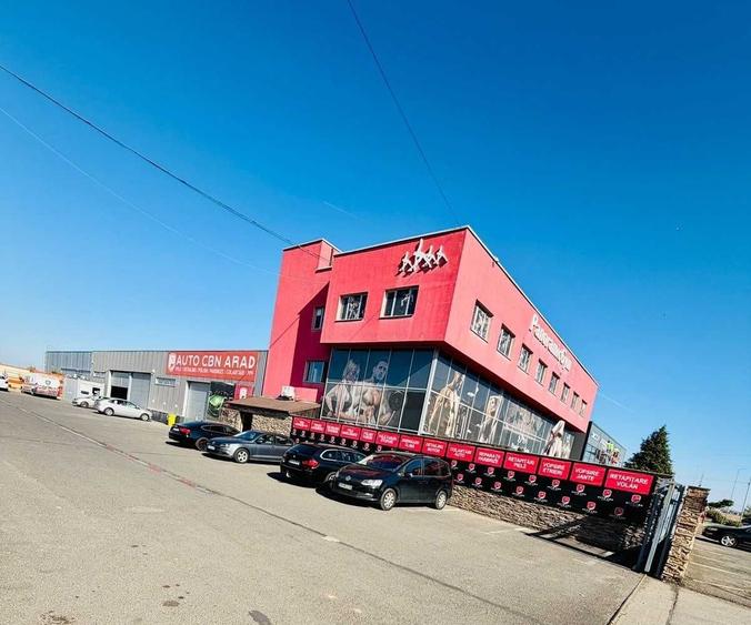 Spațiu comercial, de 280 mp, în Micălaca