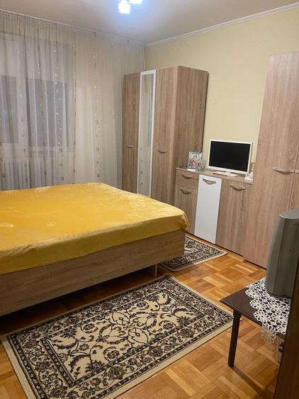 Apartament cu 2 camere semidecomandat în Rogerius