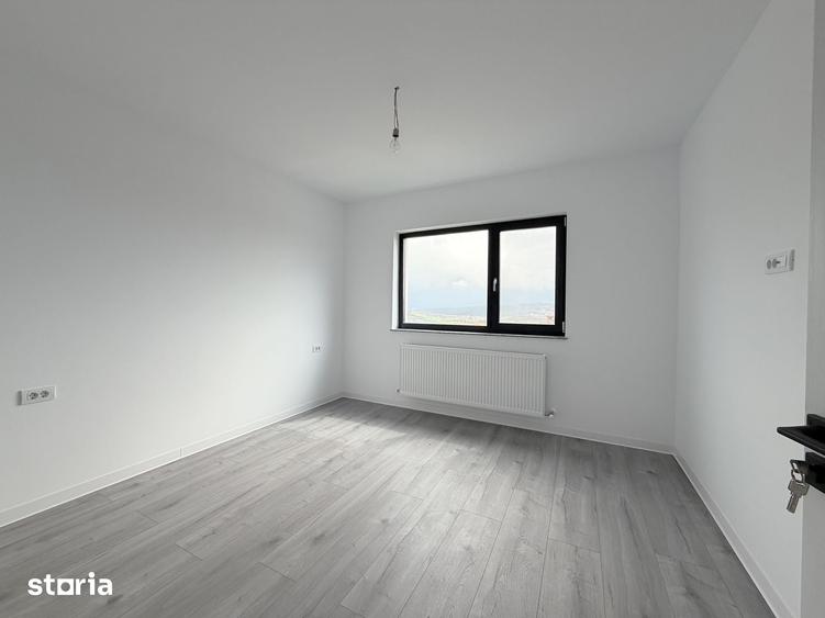 Casă cu 4 camere cu Teren 451 Mp în Miroslava