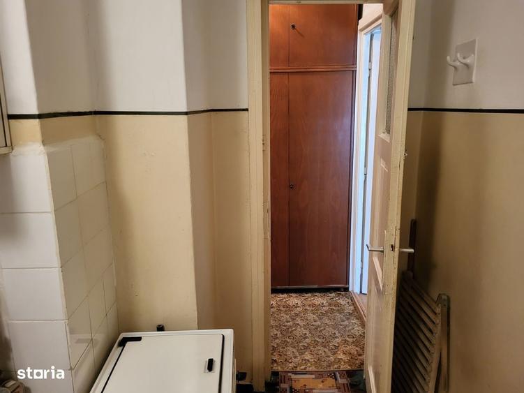 Apartament 2 camere, etaj 1, zona gara Focsani. - 12