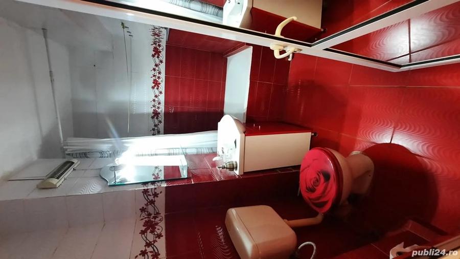 Garsonieră decomandată în Central
