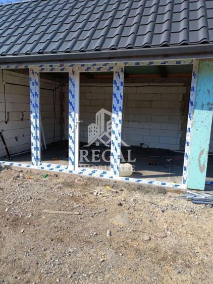 Casă individuală cu 2 camere cu Piscina în Exterior Vest