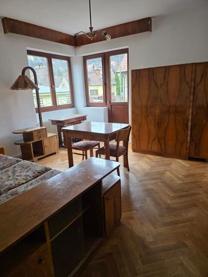 Casă cu 3 camere cu Teren 422 Mp în Blumăna