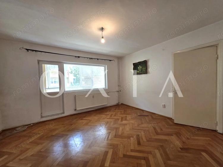 Apartament cu 3 camere semidecomandat în Girocului