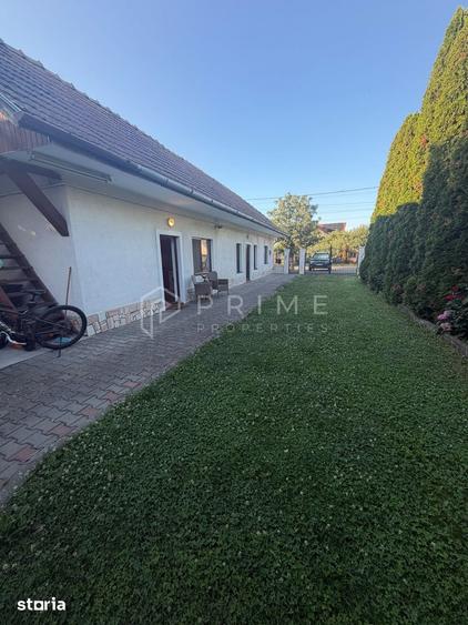 Casă cu 2 camere cu Teren 300 Mp în Remetea