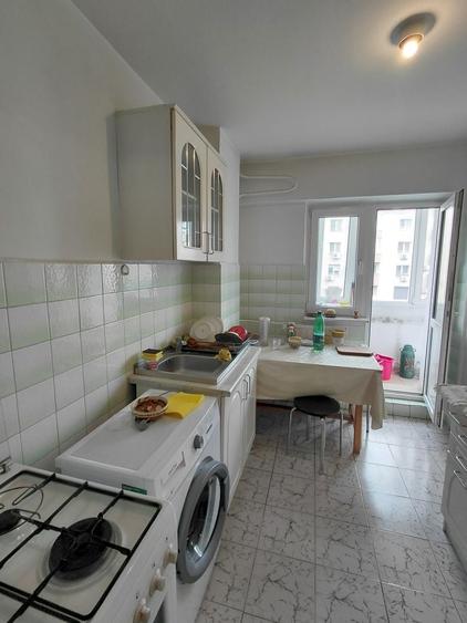 Apartament cu 2 camere decomandat în Calea Călărașilor