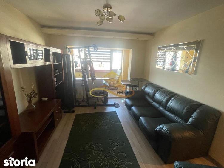 Apartament cu 3 camere decomandat în Bistrița Lac