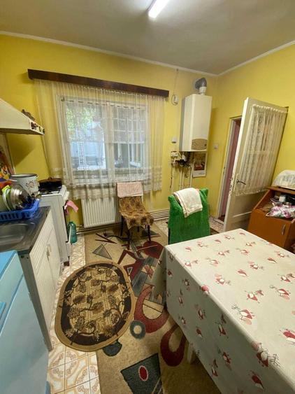 Casă cu 3 camere în Apollo