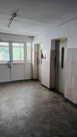 Garsonieră semidecomandată în Basarabia