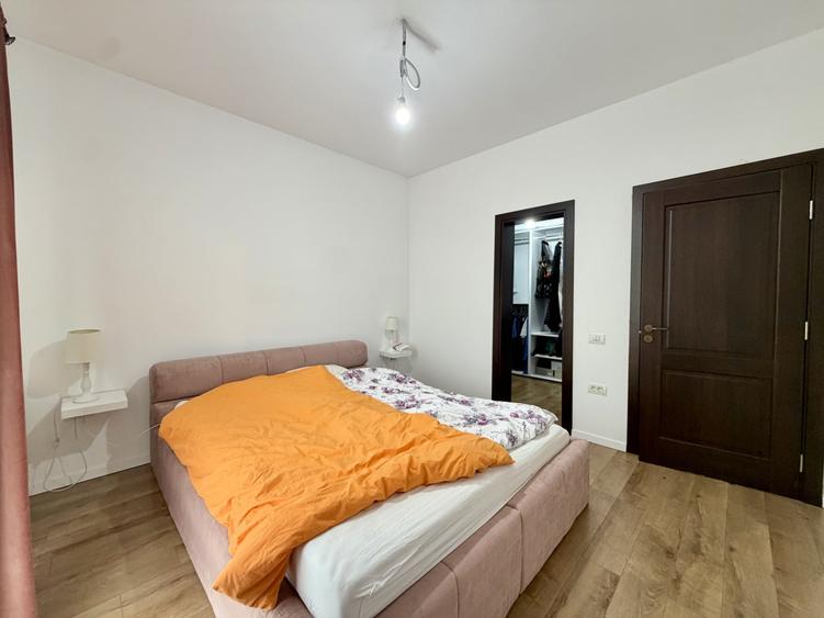 Duplex cu 4 camere cu Teren 320 Mp în Dumbrăvița