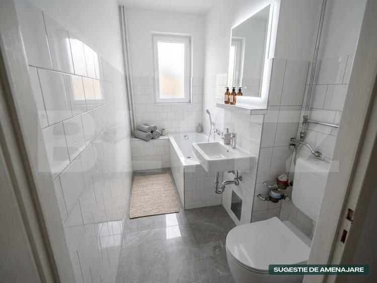 Apartament cu 3 camere semidecomandat, mobilat în B-dul București