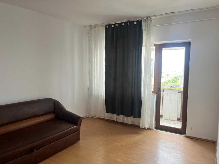 Apartament cu 2 camere decomandat în Satu Nou