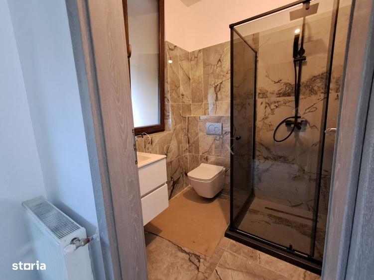 Casă cu 4 camere cu Teren 487 Mp în Valea Seacă