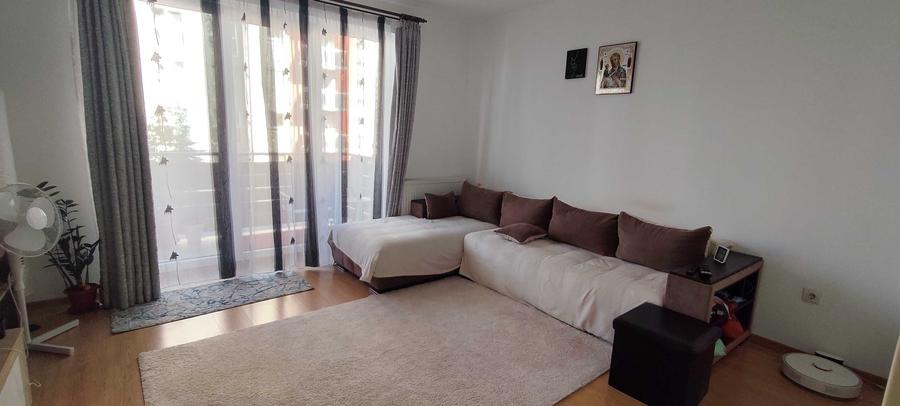 Apartament cu 2 camere decomandat în Exterior Vest