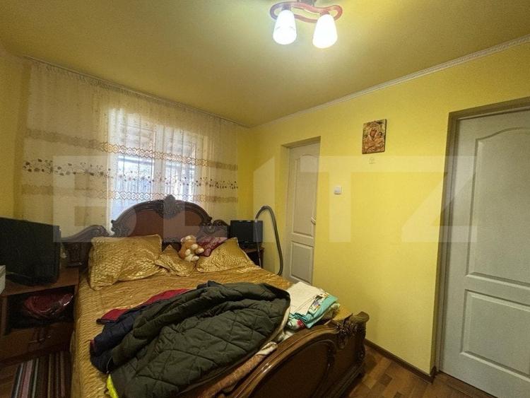 Casă individuală cu 3 camere cu Canalizare în Nord-Vest