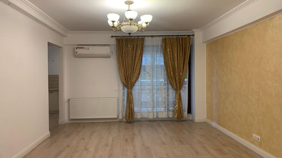 Apartament cu 3 camere decomandat, mobilat în Aviației