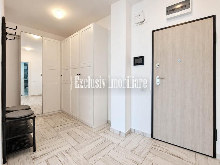 Apartament cu 2 camere semidecomandat în City Park Mall