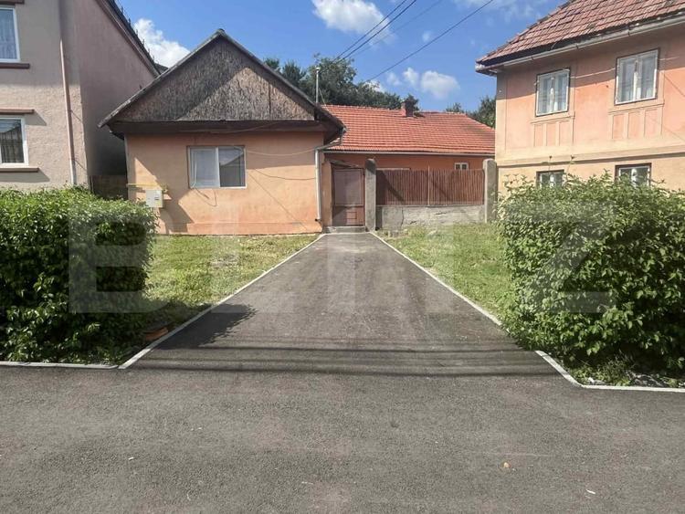 Casă individuală cu 4 camere cu Canalizare în Reghin