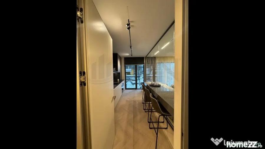 Apartament cu 2 camere decomandat în Aviației
