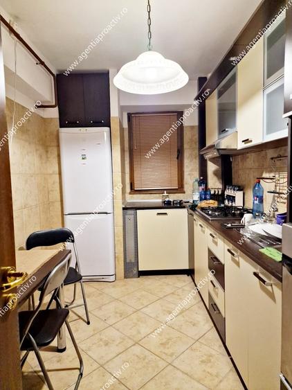 Apartament cu 2 camere decomandat în Mazepa 2