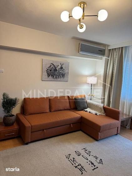Apartament cu 3 camere în Tineretului