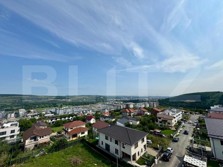 Penthouse cu 3 camere decomandat, mobilat în Mănăștur