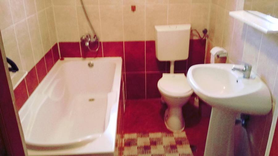 Apartament cu o camera | 35 mp | Centrala Proprie | Zorilor | UMF - 6