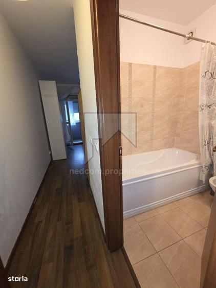 Apartament cu 3 camere semidecomandat în Chiajna