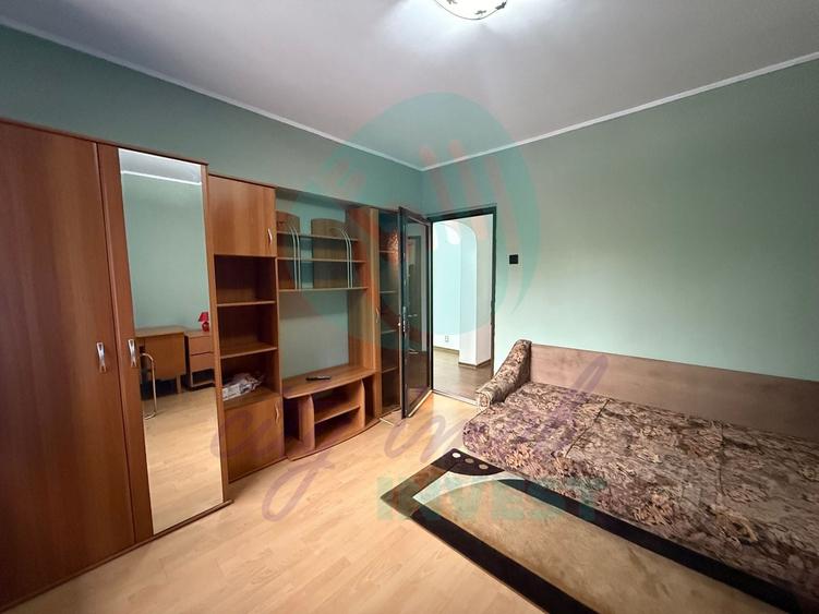 Apartament cu 3 camere decomandat în Theodor Pallady