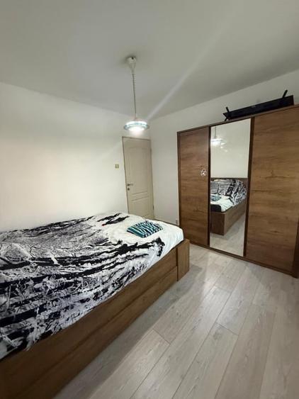 Apartament 2 camere, decomandat, 49 mp, zona Sărari - 2