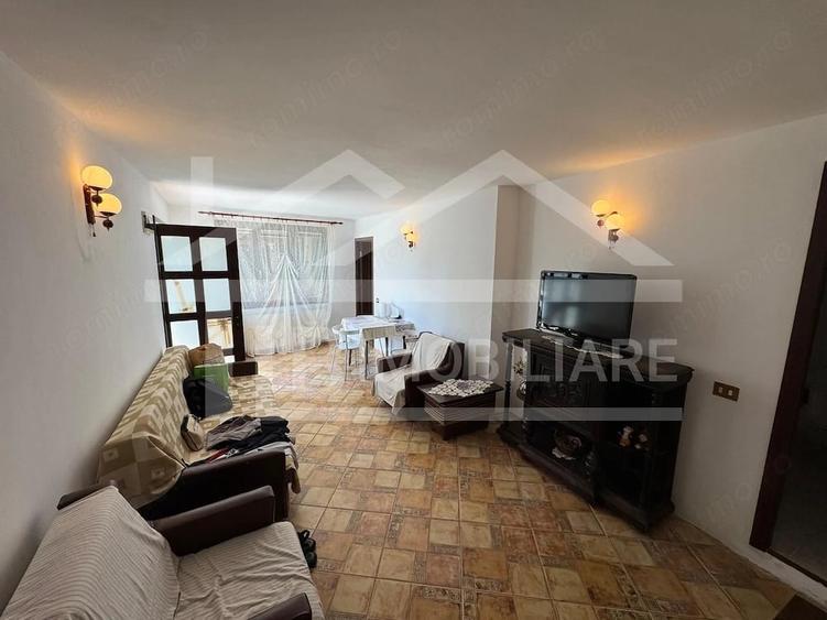 Teren de 2300 mp, în Diamant