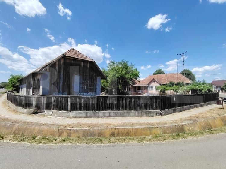 Casă individuală cu 3 camere cu Teren 2240 Mp în Râciu