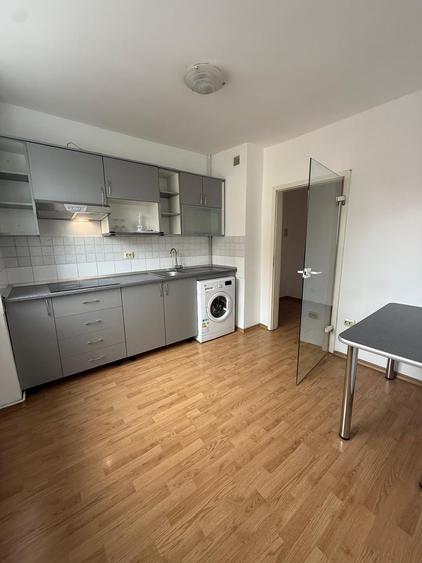 Apartament cu 2 camere în Centrul Civic