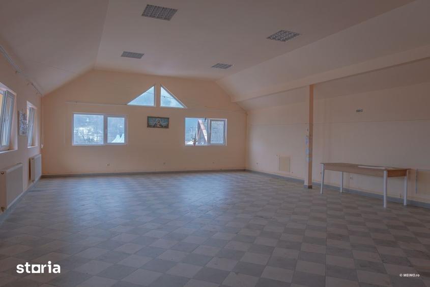 Casă cu Teren 552 Mp în Central