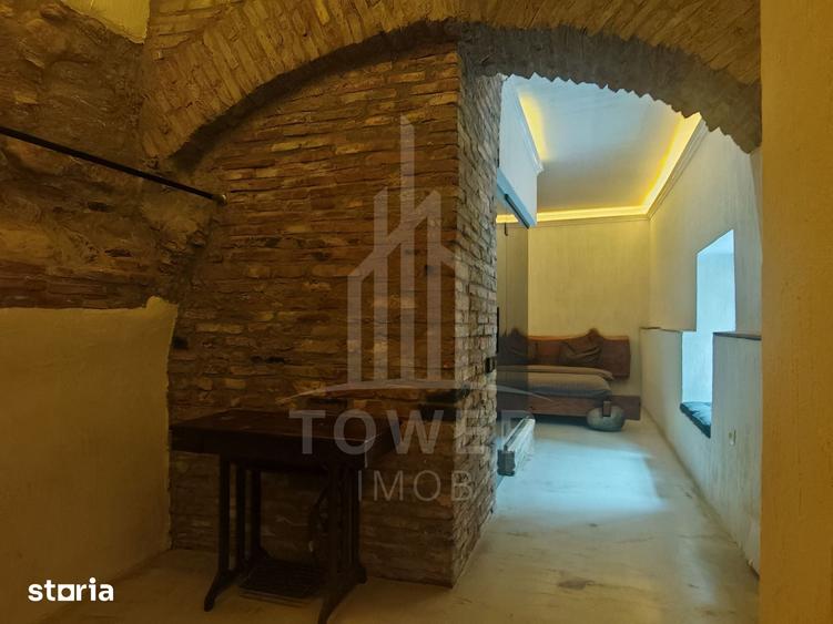 Apartament cu 3 camere în Orașul de Jos