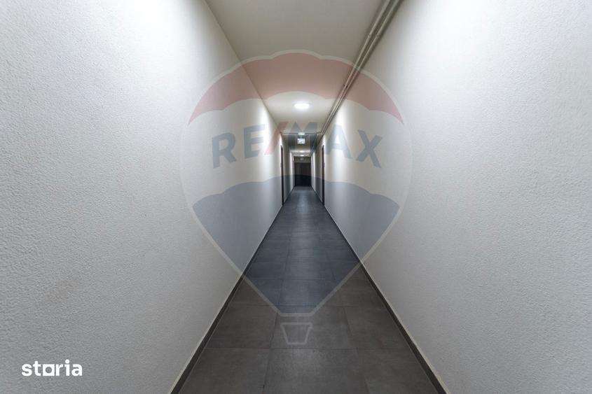 Apartament cu 3 camere, mobilat în Tractorul