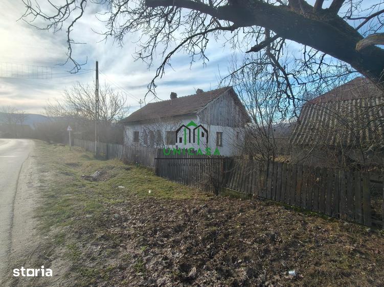 Teren de 813 mp, în Dăești