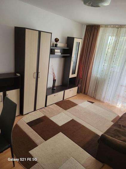 Apartament cu 2 camere decomandat, mobilat în Doamna Ghica