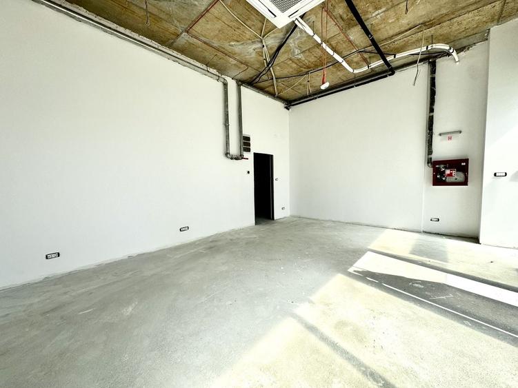Spațiu comercial, de 31.5 mp, în Ultracentral
