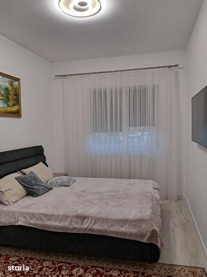 Apartament cu 2 camere decomandat în Craiovei